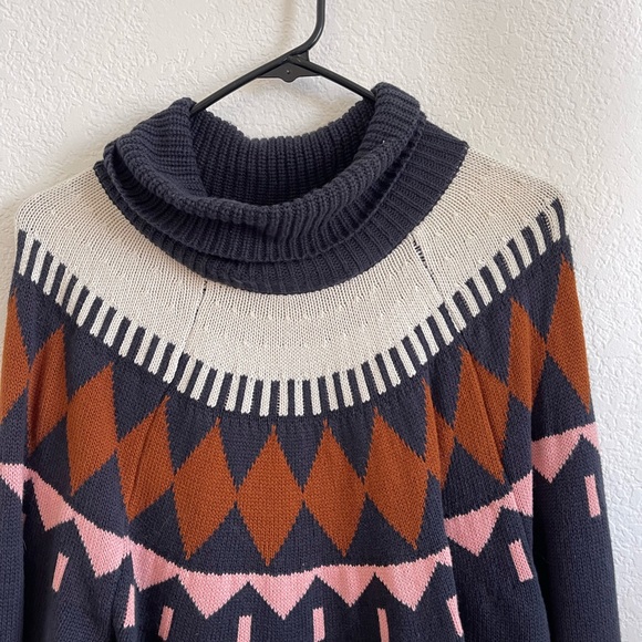 NEW: Sweater Mini Dress - Picture 6 of 16